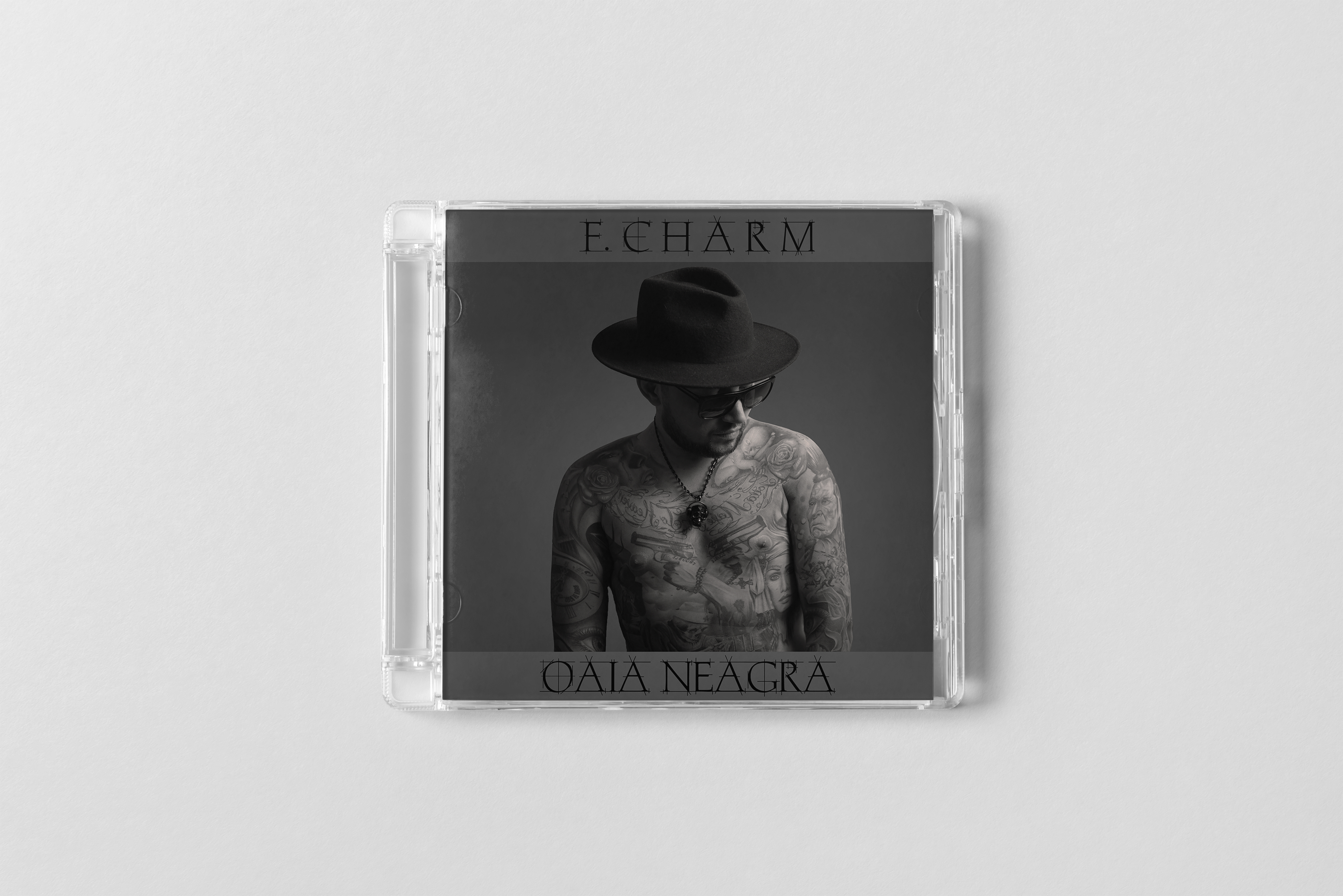 Sticker "Oaia Neagra" + CD gratuit