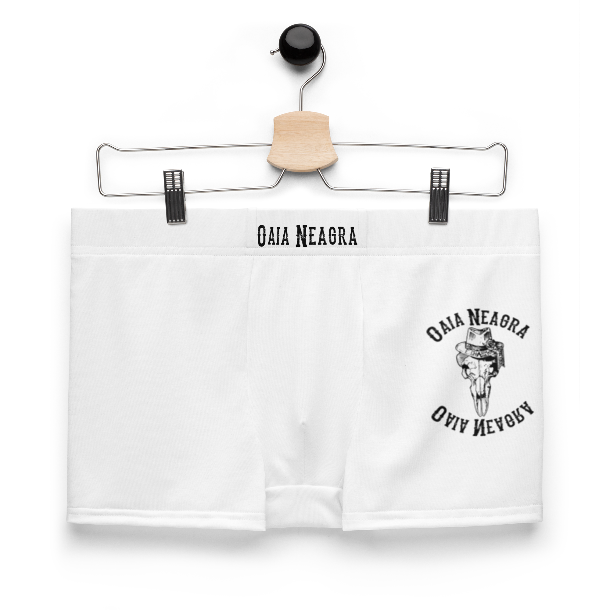 Boxeri Albi - Oaia Neagra