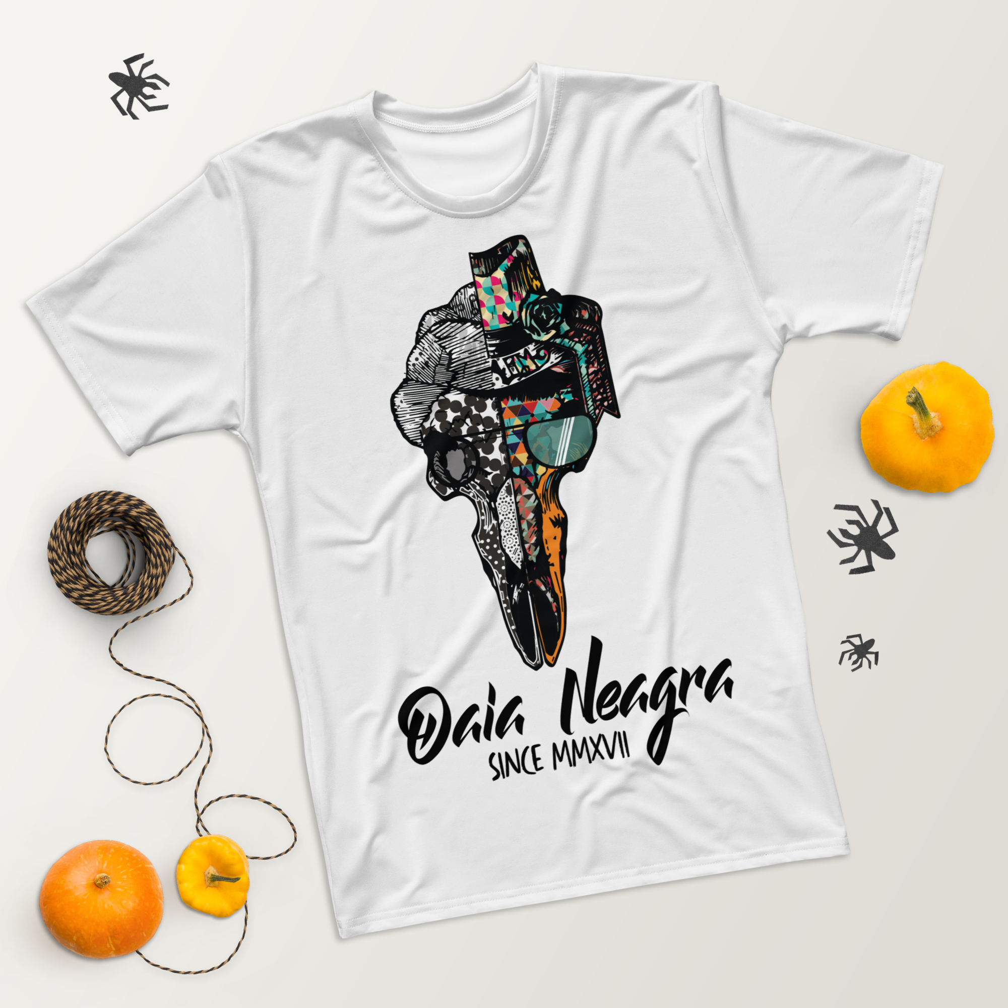 Tricou - Abstract